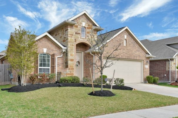 https://JohnnyR.NewConstructionHomesForYou.com
